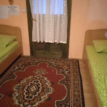 Holiday Home Vila Milka Kremna Esterno foto