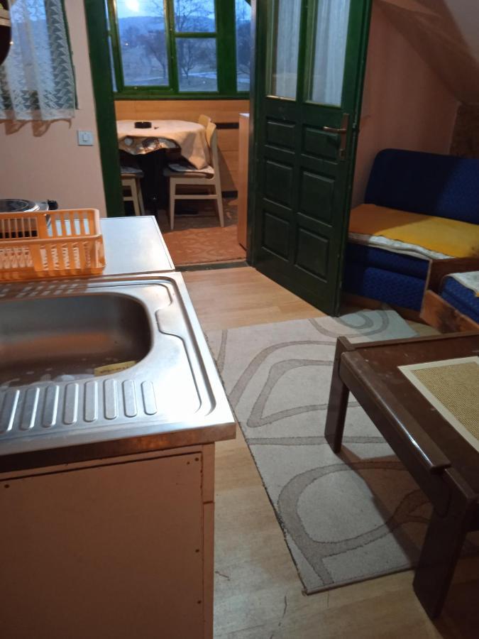 Holiday Home Vila Milka Kremna Esterno foto