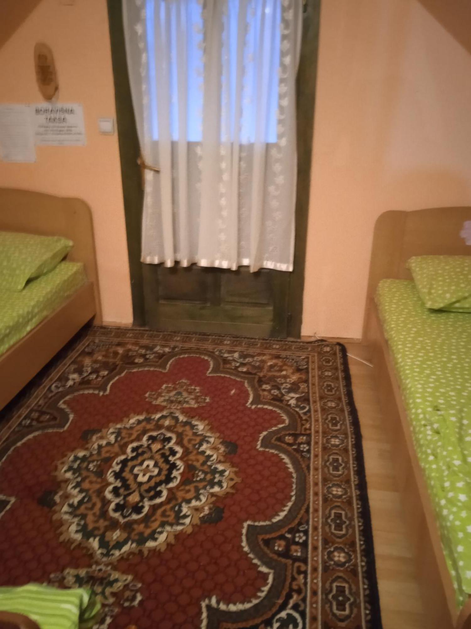 Holiday Home Vila Milka Kremna Esterno foto